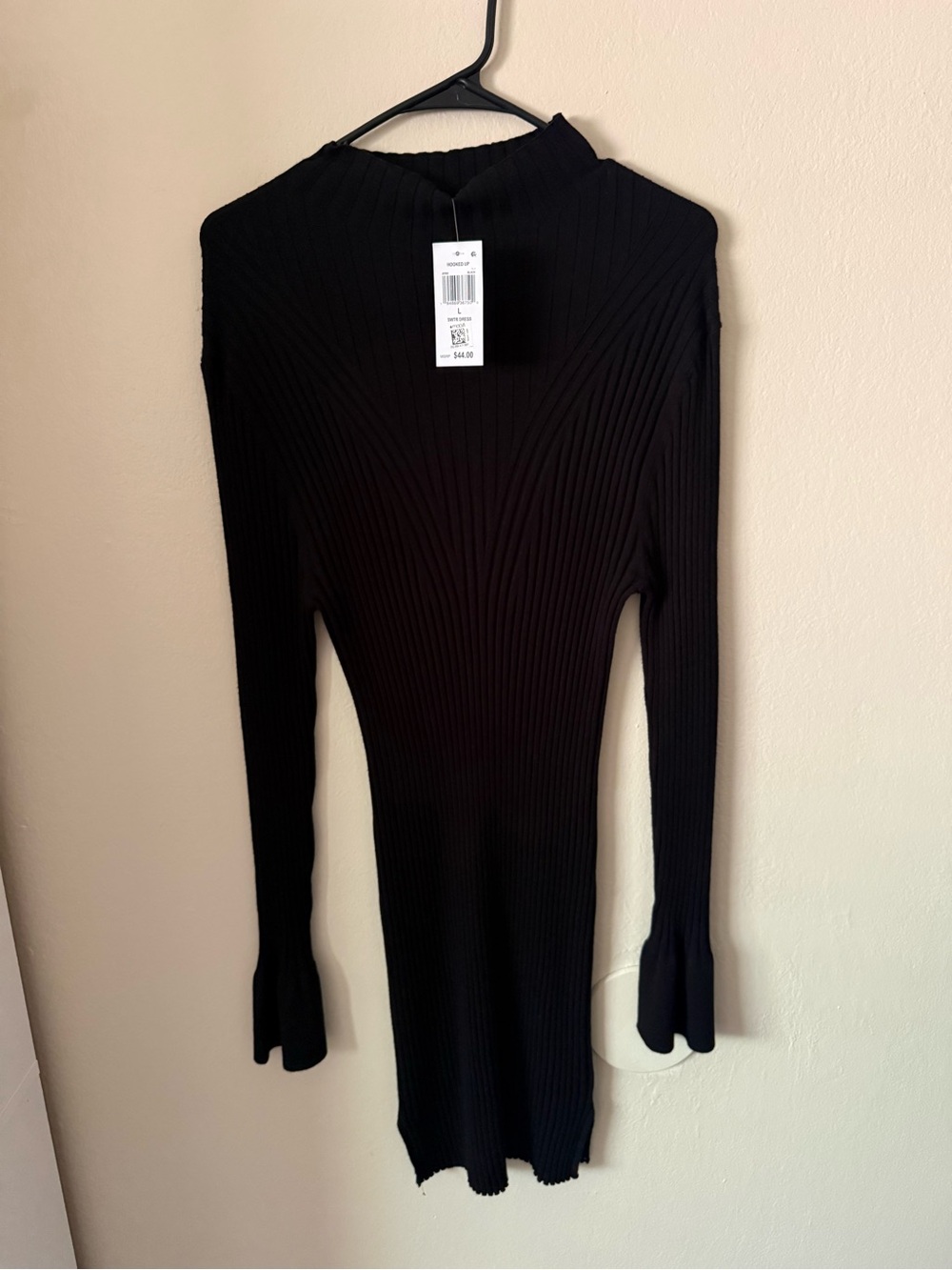 Hooked Up by IOT Black Ribbed Long Sleeve Mock Neck Dress